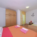 Apartamento Luca Ražanac